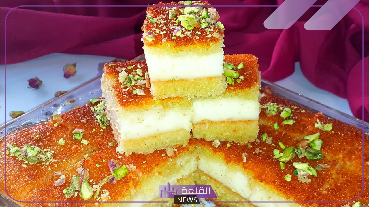 حلوى لذيذة.. طريقة تحضير وصفة البسبوسة بحشو المهلبية على طريقة محلات الحلويات 6 طريقة عمل بسبوسة بحشو المهلبية