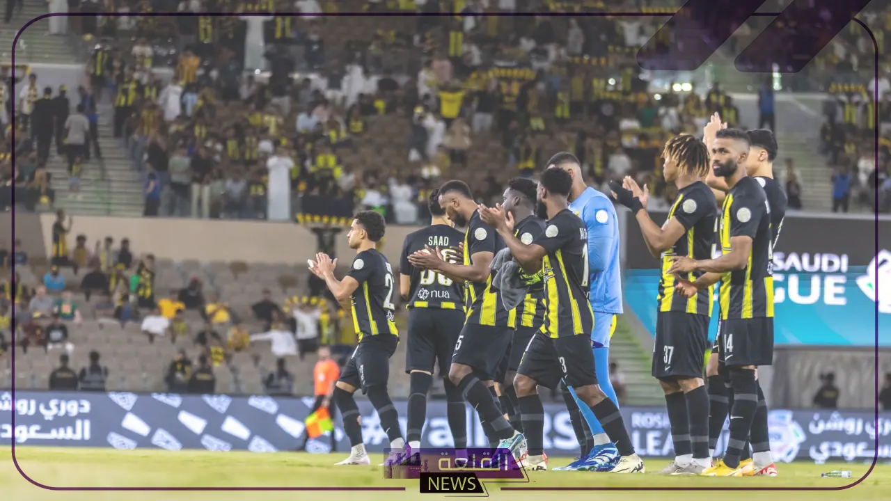 صفقة من العيار الثقيل.. الاتحاد السعودي يتعاقد مع الحارس الدولي رايكوفيتش