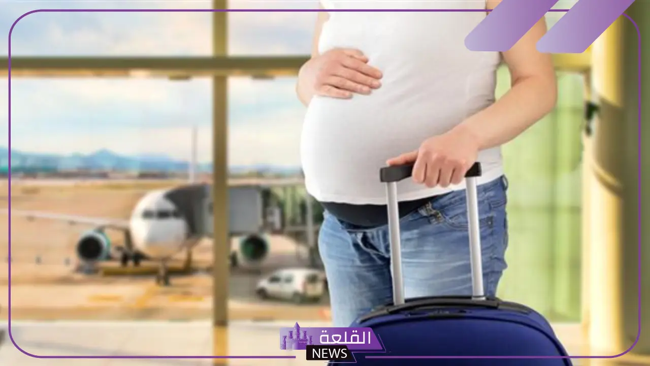 تفسير حلم السفر بالطائرة في المنام للحامل والمتزوجة لابن سيرين 6 ابن سيرين يفسر حلم سفر الحامل بالطائرة