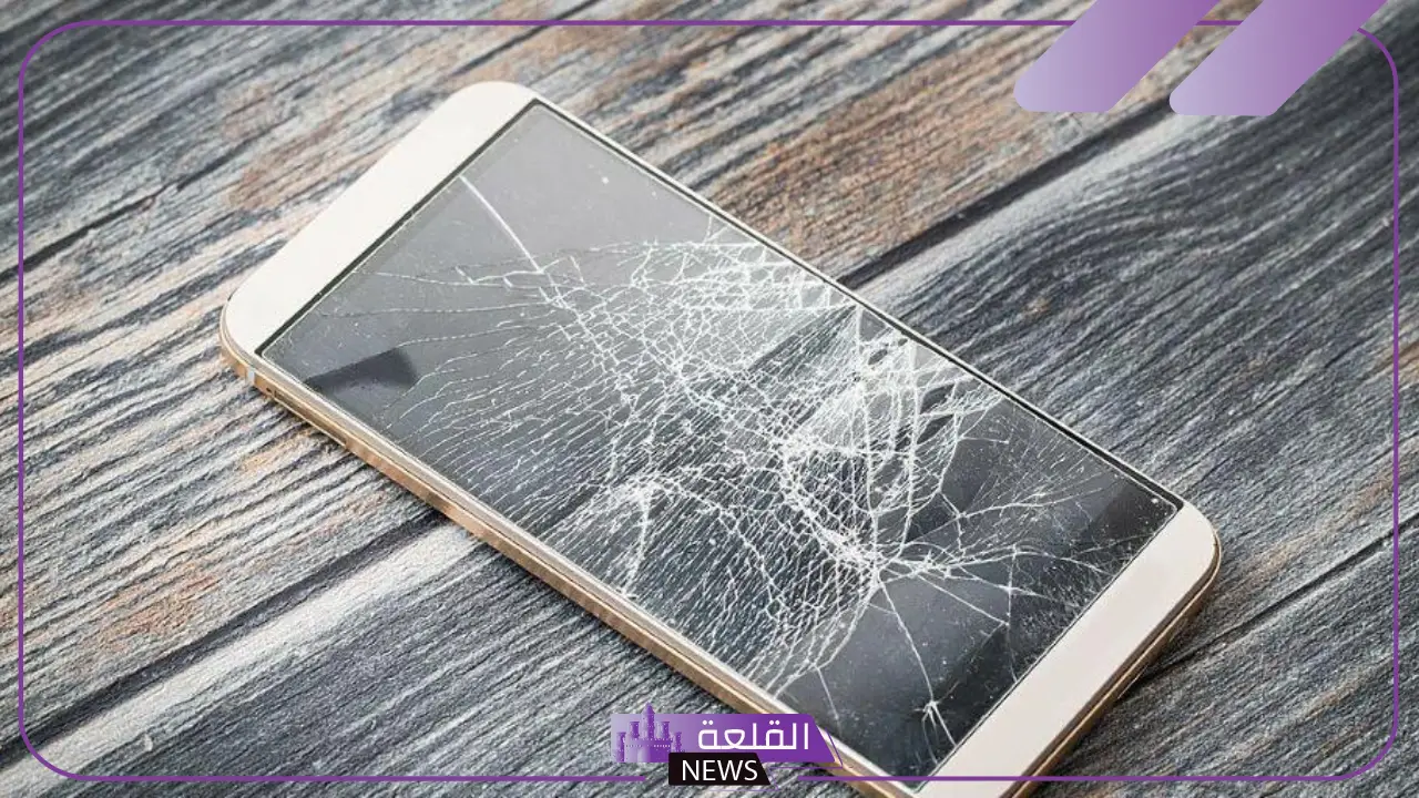 تفسير حلم تحطم شاشة الهاتف للمتزوجه والمطلقة والحامل لابن سيرين 5 تحطم شاشة الهاتف في المنام لابن سيرين
