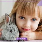 تفسير حلم طفلة جميلة لا اعرفها في المنام للحامل تقبلني لابن سيرين