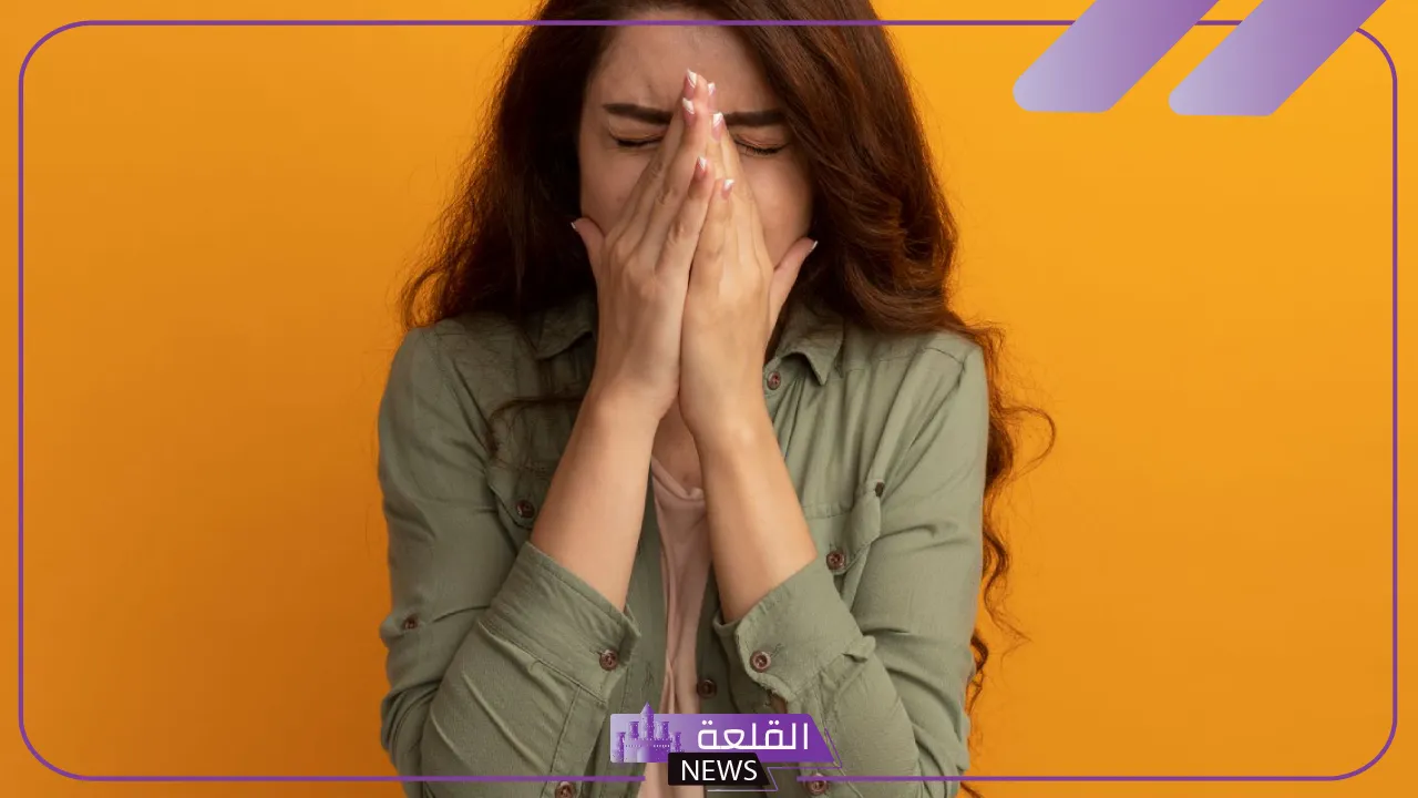 تفسير حلم موت شخص حي والبكاء عليه في المنام لابن سيرين والنابلسي 5 رؤية موت الحي والبكاء عليه