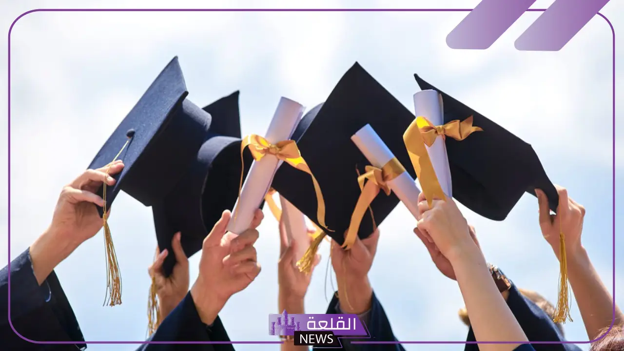 أفضل عبارات تهنئة بالتخرج قصيرة.. أجمل الكلمات للتهنئة بالتخرج 6 أجمل ما قيل في التهنئة بالتخرج