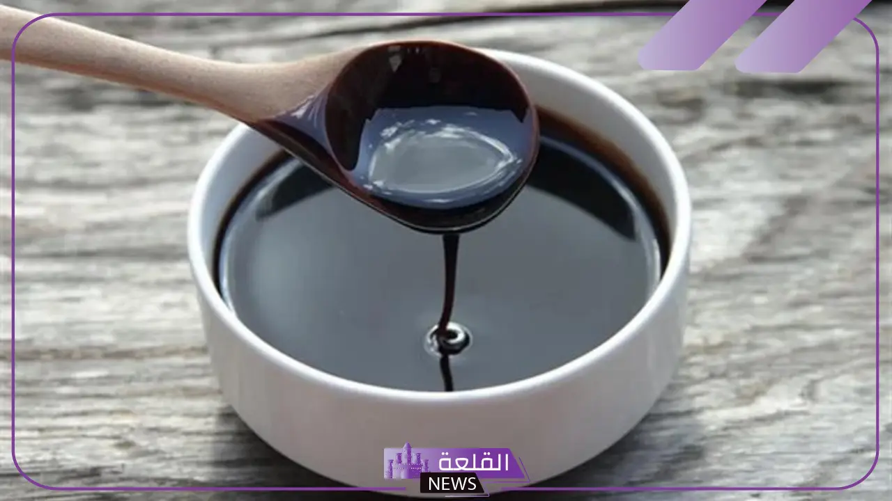 لعلاج المرض الخطير.. فوائد تناول معلقتين من العسل الأسود يوميًا