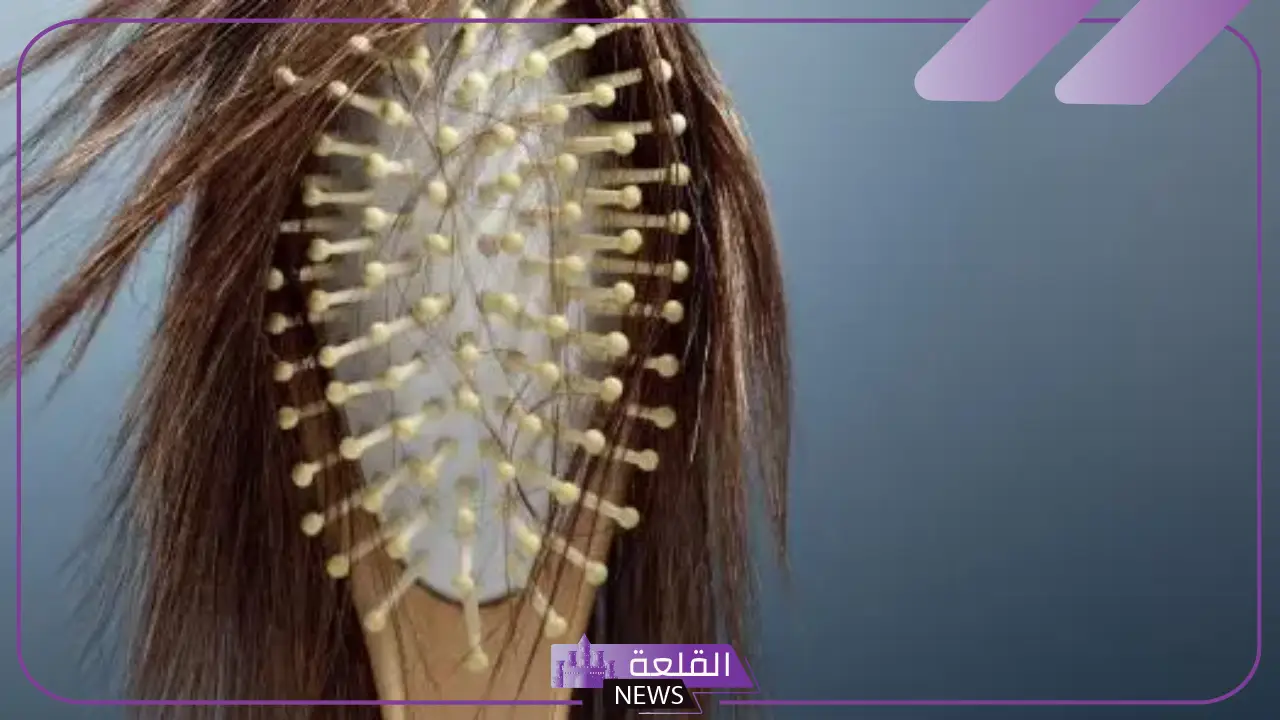 تفسير حلم تساقط الشعر في المنام للعزباء والمتزوجة والمطلقة لابن سيرين 6 دلالة سقوط الشعر في المنام لابن سيرين