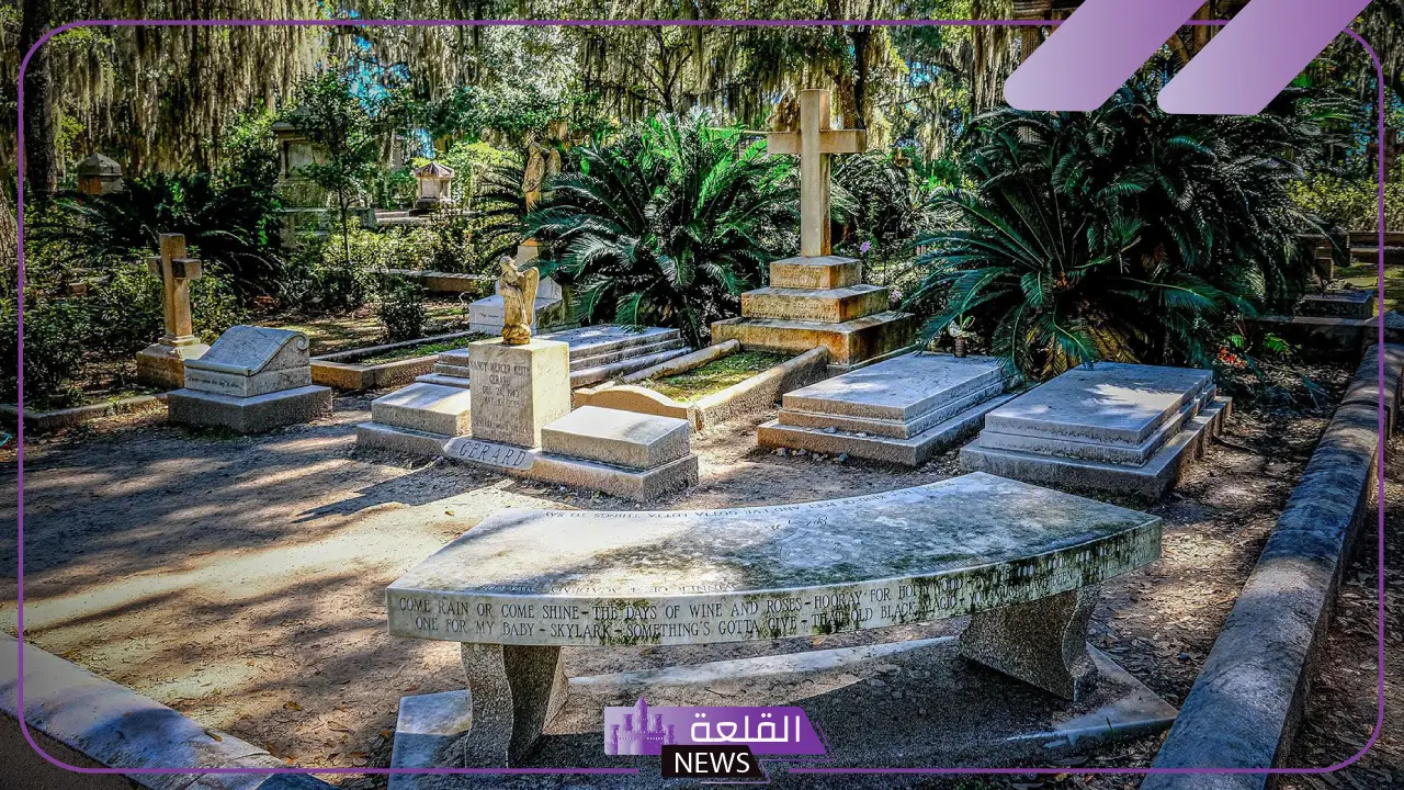 تفسير حلم دخول القبر حي في المنام وعلاقته بالرزق لابن سيرين 5 تفسير حلم دخول القبر والخروج منه