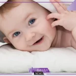 تفسير رؤية إطعام طفل صغير في المنام لابن سيرين والنابلسي