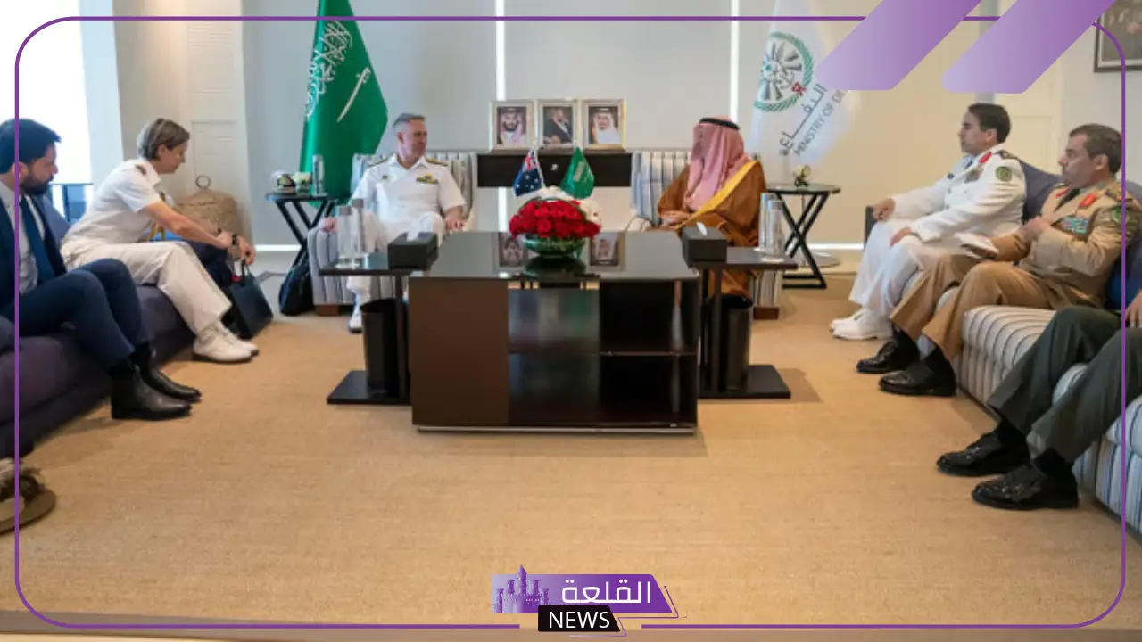 شاهد.. مساعد وزير الدفاع للشؤون التنفيذية يترأس وفد الوزارة بحوار المنامة