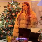 بإطلالة جريئة.. نسرين طافش تظهر للجماهير مع شجرة الكريسماس