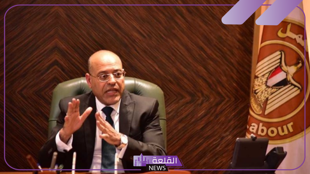 وزير العمل.. القانون الجديد للعمل يلزم أصحاب الأعمال بصرف راتب شهرين عن كل عام عند المعاش 5 قانون العمل الجديد