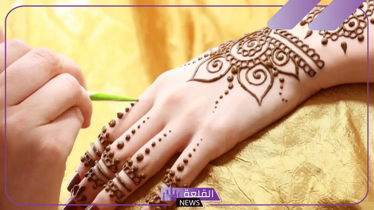 تفسير حلم نقش الحناء على اليد والقدم في المنام للمرأة لابن سيرين 