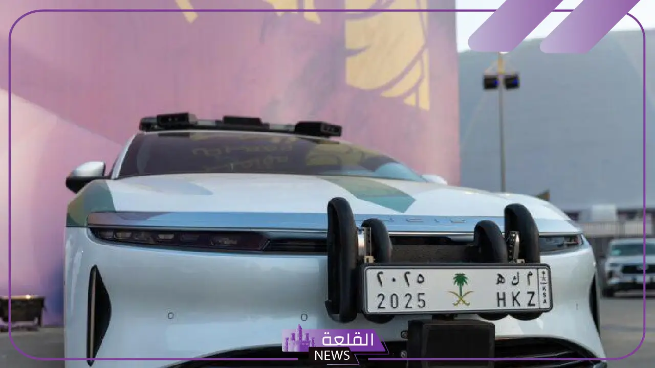 شاهد.. لوحة "م ك هـ" تخطف الأنظار بمؤتمر الحج هوية برؤية عصرية 5 لوحة "م ك هـ" تبهر الحضور برؤية عصرية في مؤتمر الحج