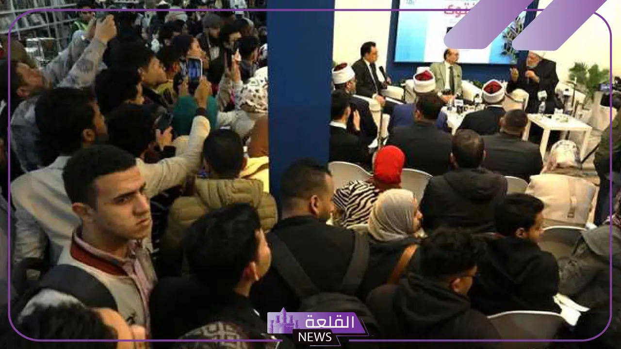 شاهد.. إقبال هائل على ندوة الفتوى والدراما للدكتور على جمعة والفنان محمد صبحي لمناقشة أهم الموضوعات الشائكة
