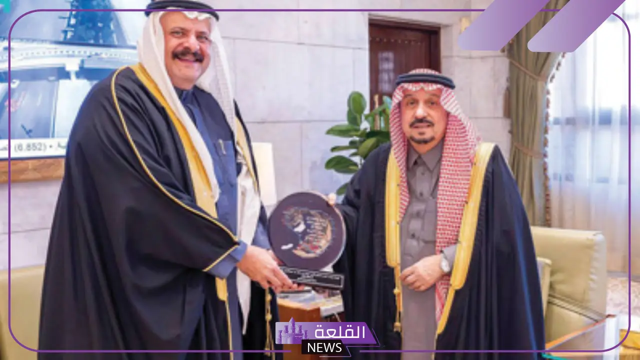شاهد.. أمير الرياض يستقبل الطيار مشعل السديري بمناسبة طيرانه منفردًا 5 الطيار السعودي الذي قام برحله حول العالم منفردًا