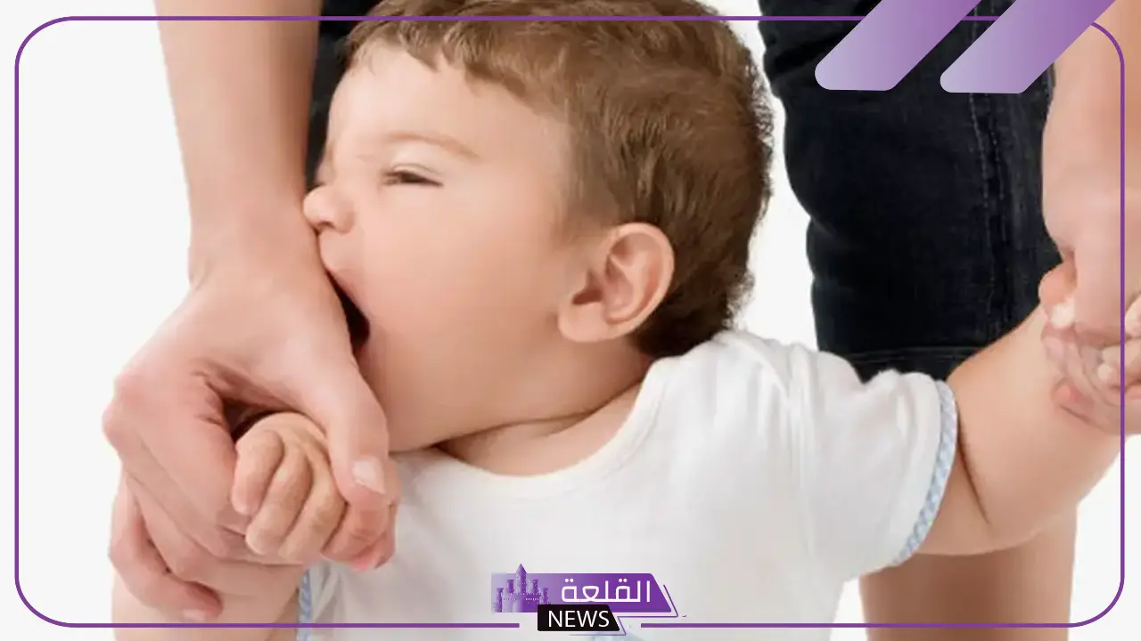 تفسير حلم العض في اليد للمرأة العزباء والمتزوجة لابن سيرين 5 تفسير حلم العض في اليد للمرأة لابن سيرين