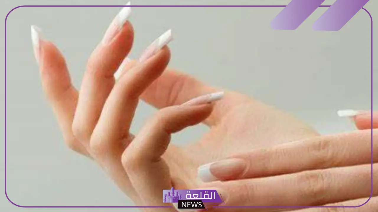 طريقة ازالة صمغ الاظافر بالخطوات وبطريقة منزلية