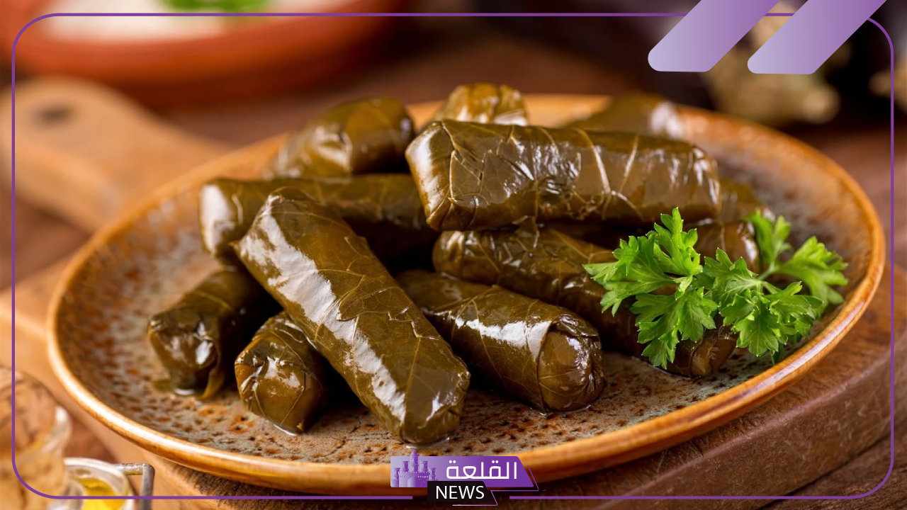 تفسير حلم اكل ورق العنب في المنام للعزباء والمتزوجة