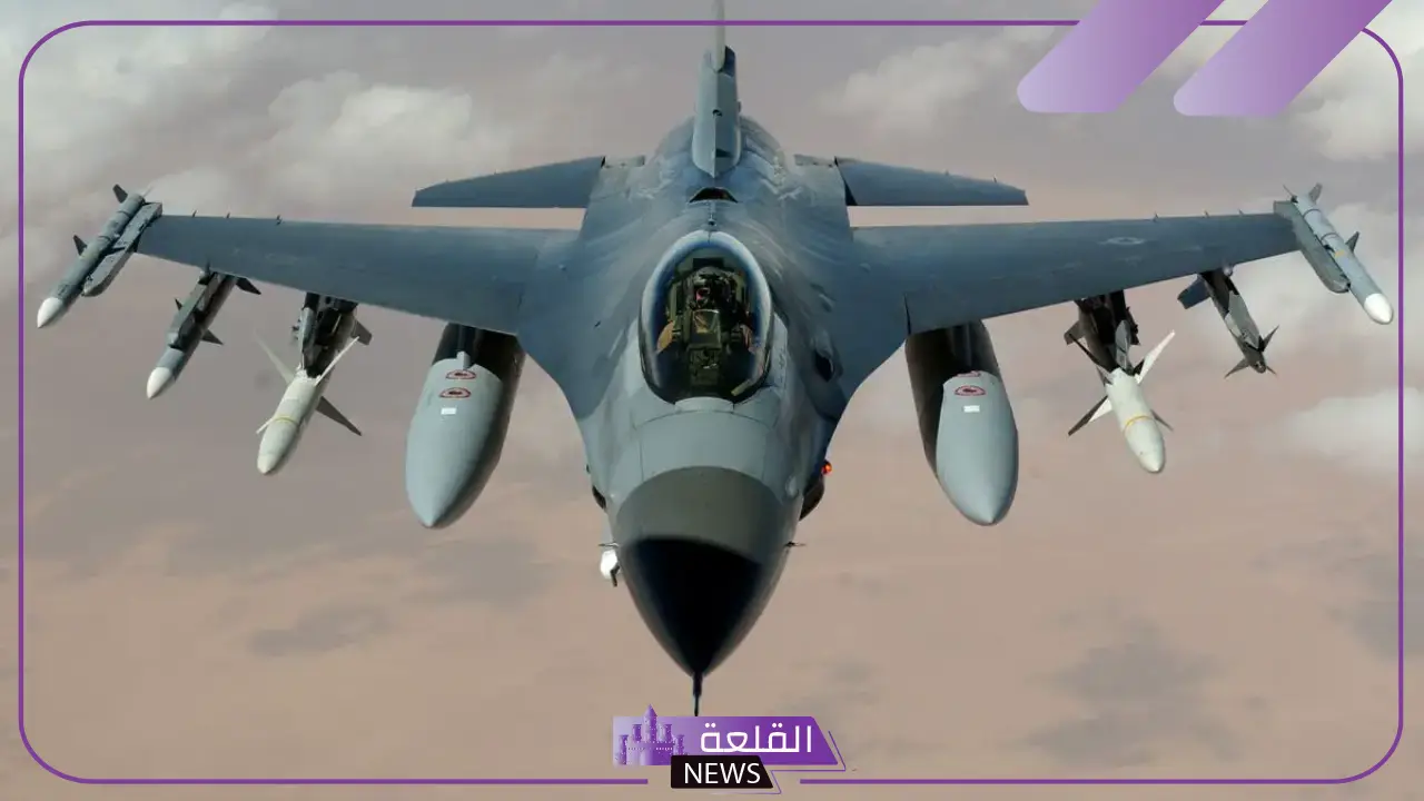 تفسير حلم رؤية الطائرة الحربية في المنام للرجل لابن سيرين