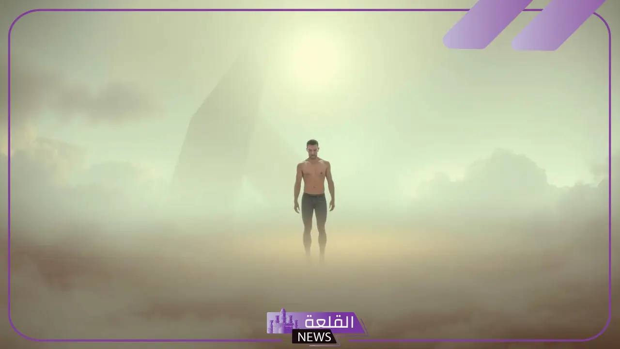 تفسير حلم رؤية الشخص نفسه عاريا بالمنام لابن سيرين