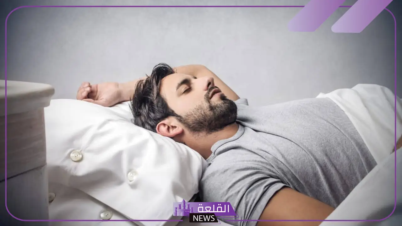 تفسير حلم رؤية الشخص نفسه عاريا بالمنام لابن سيرين 6 حلم العراء