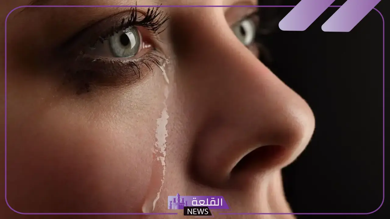 تفسير حلم رؤية الميت في المنام وهو حي ويعانق شخص حي لابن سيرين