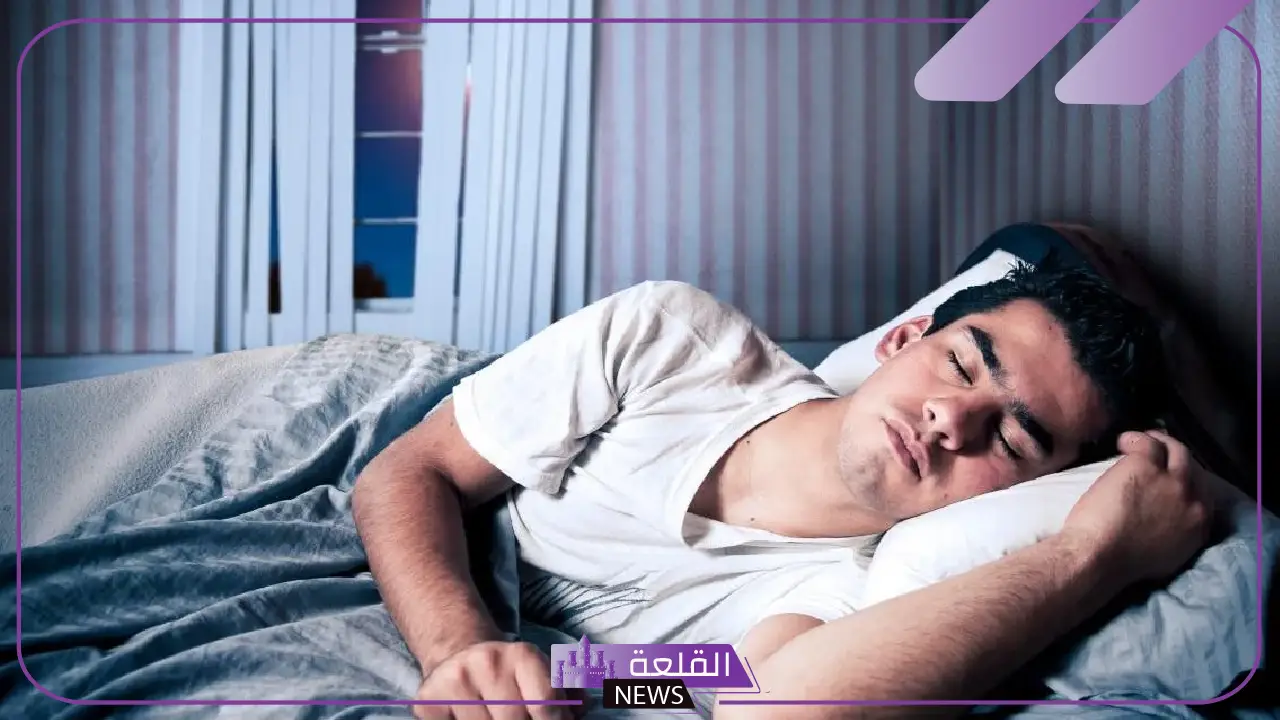 تفسير حلم موت شخص عزيز وهو حي في المنام لابن سيرين