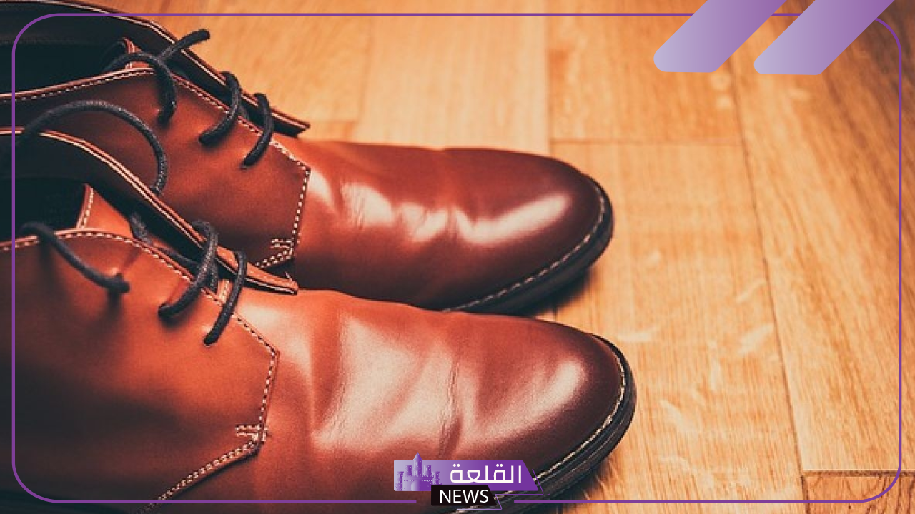 تفسير حلم لبس الحذاء في المنام للعزباء والمتزوجة لابن سيرين 5 معنى لبس الحذاء في المنام