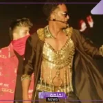 بدلة رقص.. محمد رمضان يثير الجدل من جديد ببدلة غريبة على المسرح!