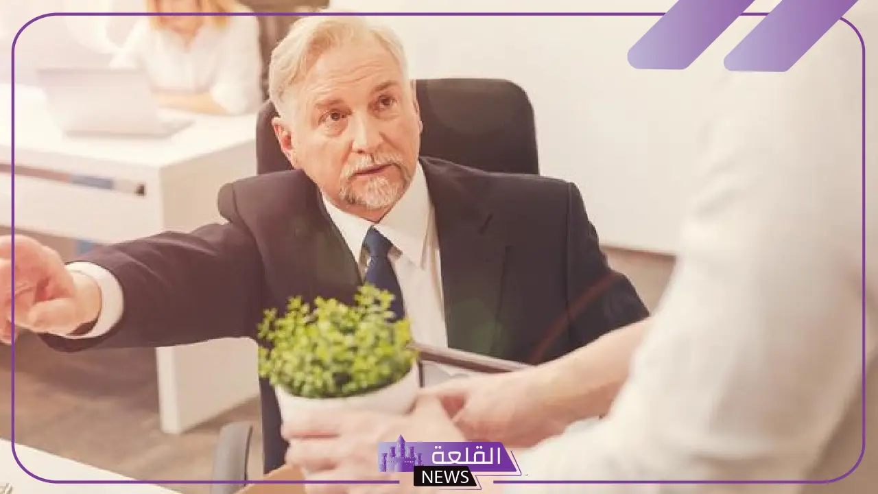 تفسير حلم رؤية مديري السابق في المنام للعزباء والمتزوجة 5 تفسير حلم الشجار مع المدير القديم