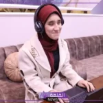استجابة لطلبها الخاص.. الاتصالات تقوم بتسليم جهاز لاب توب لطالبة كفيفة