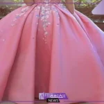 تفسير حلم الفستان الوردي في المنام للعزباء والحامل لكبار العلماء
