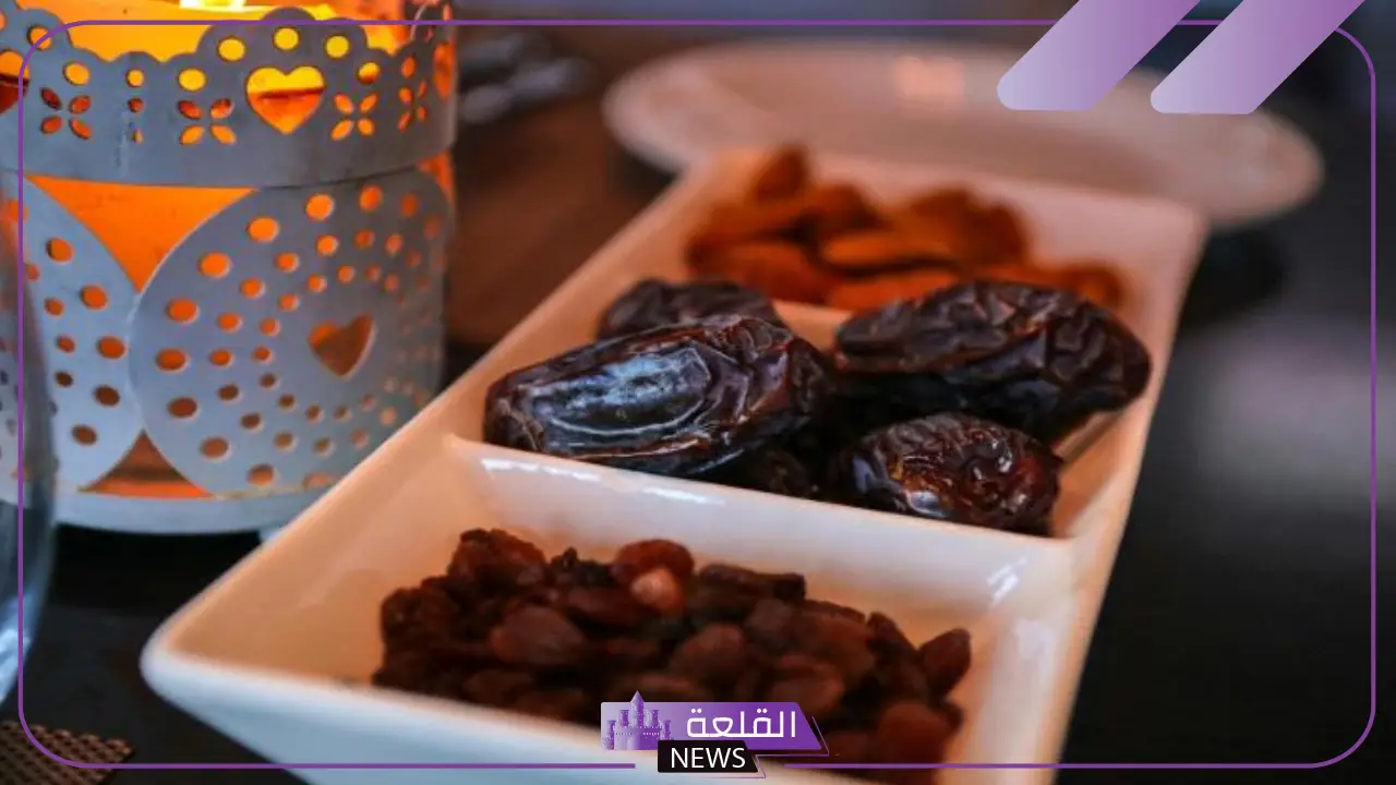 تفسير حلم التمر للعزباء والحامل والمتزوجة في المنام وأخذه لابن سيرين