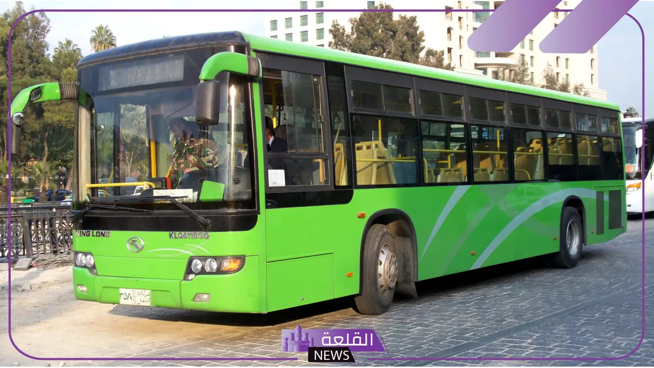 تفسير حلم الباص في المنام للمرأة والرجل في المقعد الخلفي