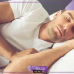 تفسير حلم رؤية شخص عاري في المنام للعزباء والمتزوجة