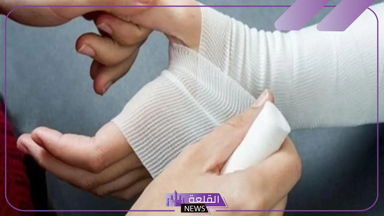 تفسير حلم كسر اليد في المنام للعزباء والمرأة المتزوجة 