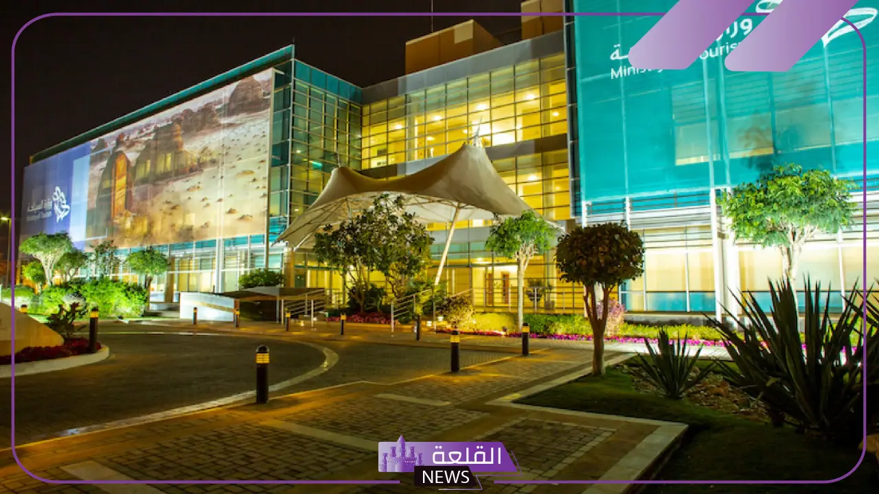 بنسبة وصلت 50%.. السعودية تعلن زيادة في مرتبات العاملين بـ 43 مهنة