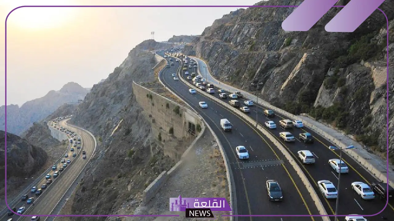 تعرف على السبب.. تفاصيل الحريق على طريق الهدا بين مكة والطائف 5 الدفاع المدني يسيطر على حريق طريق الهدا دون إصابات