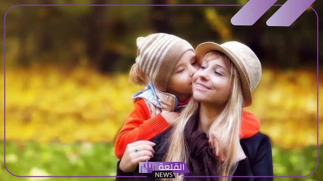تفسير القبلة من الفم في المنام للعزباء والمتزوجة من شخص معروف 5 تفسير حلم قبلة الفم من شخص اعرفه