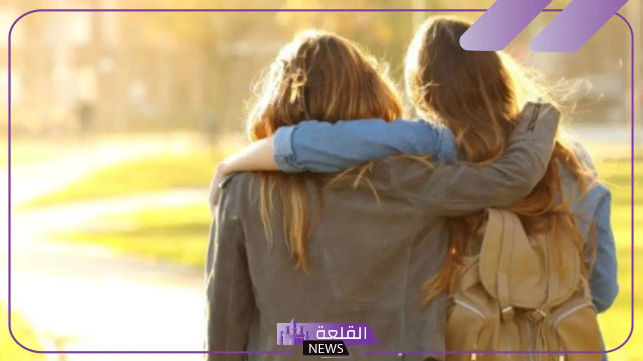 حلمت بصديق قديم في المنام متخاصم معه للعزباء والمتزوجة لابن سيرين