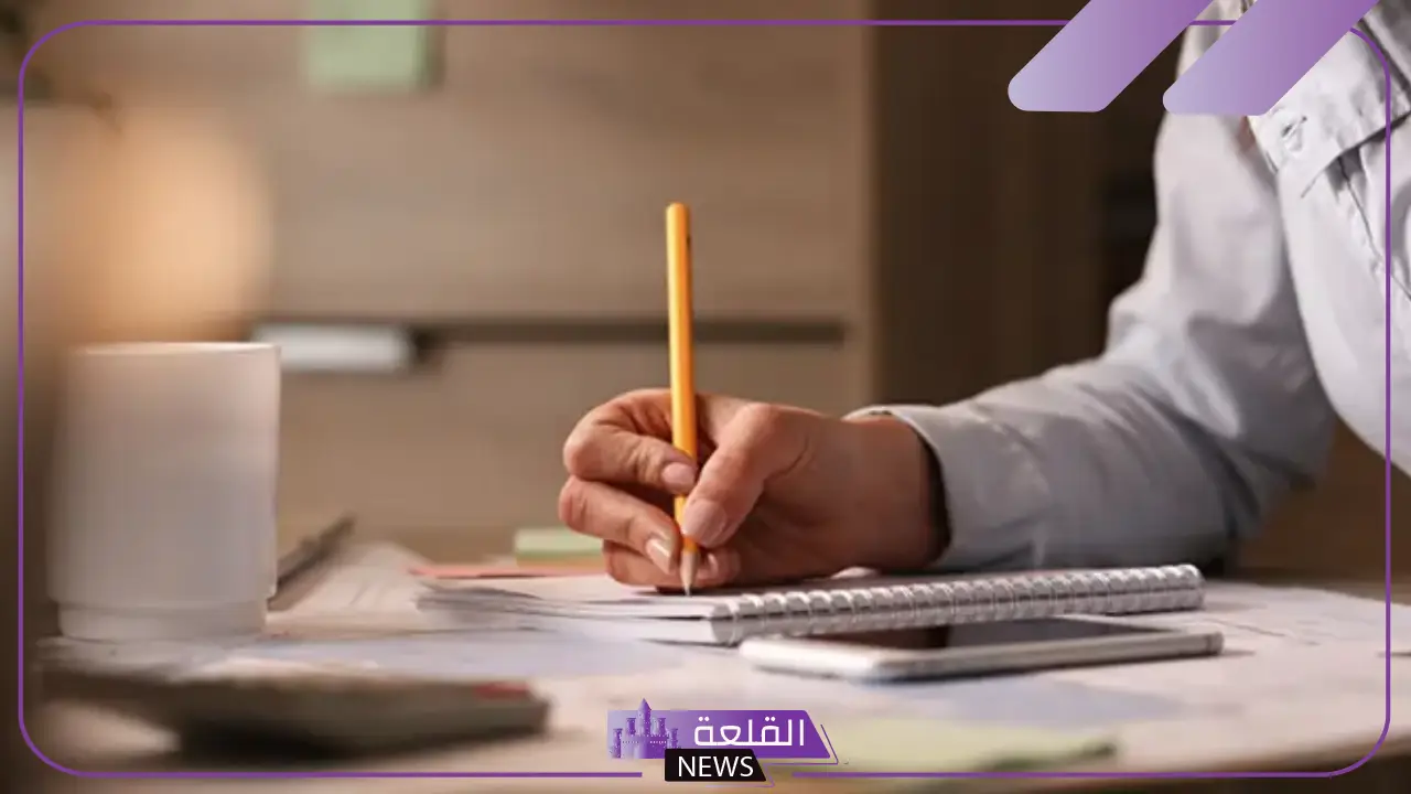 الفرق بين النظرية العلمية والقانون العلمي والفرضية