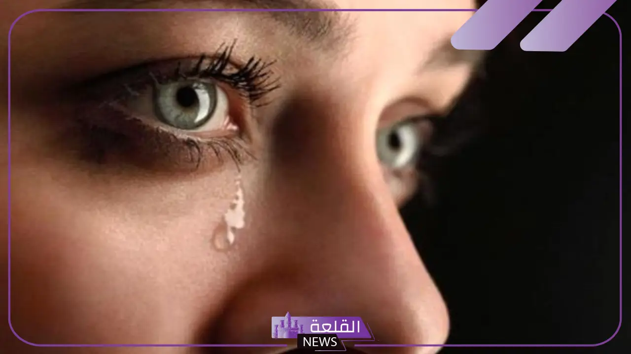 تفسير حلم البكاء الشديد على شخص في المنام للعزباء وهو حي