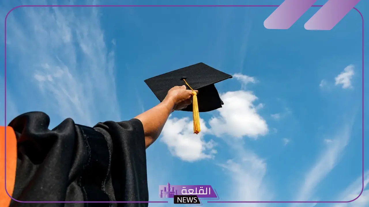 عبارات تهنئة تخرج من الجامعة جميلة قصيرة.. أجمل رسائل تهنئة تخرج تويتر