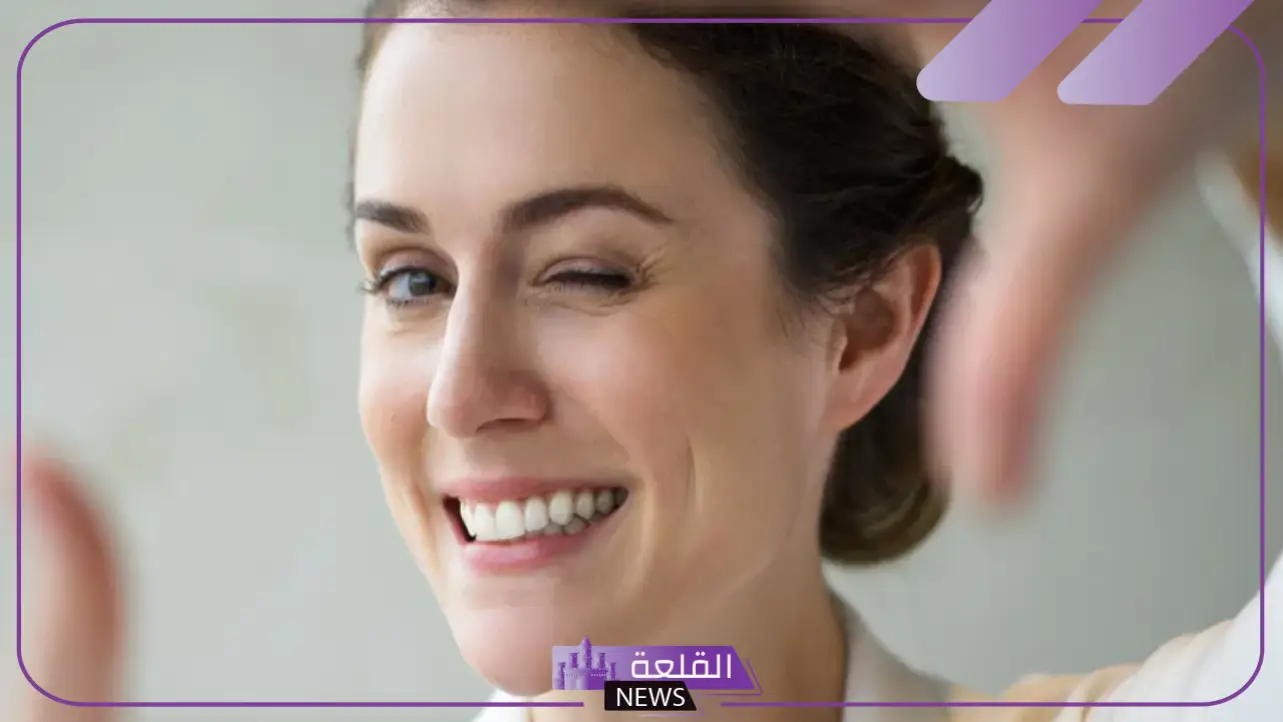 رمز الابتسامة في المنام للعزباء والمتزوجة للعالم ابن سيرين