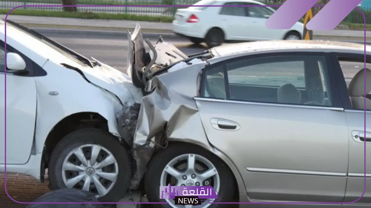 ما تفسير حلم موت شخص في حادث سياره والبكاء عليه في المنام؟