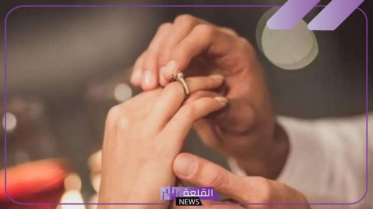 تفسير حلم الخطبة في المنام للمرأة المطلقة والعزباء لابن سيرين