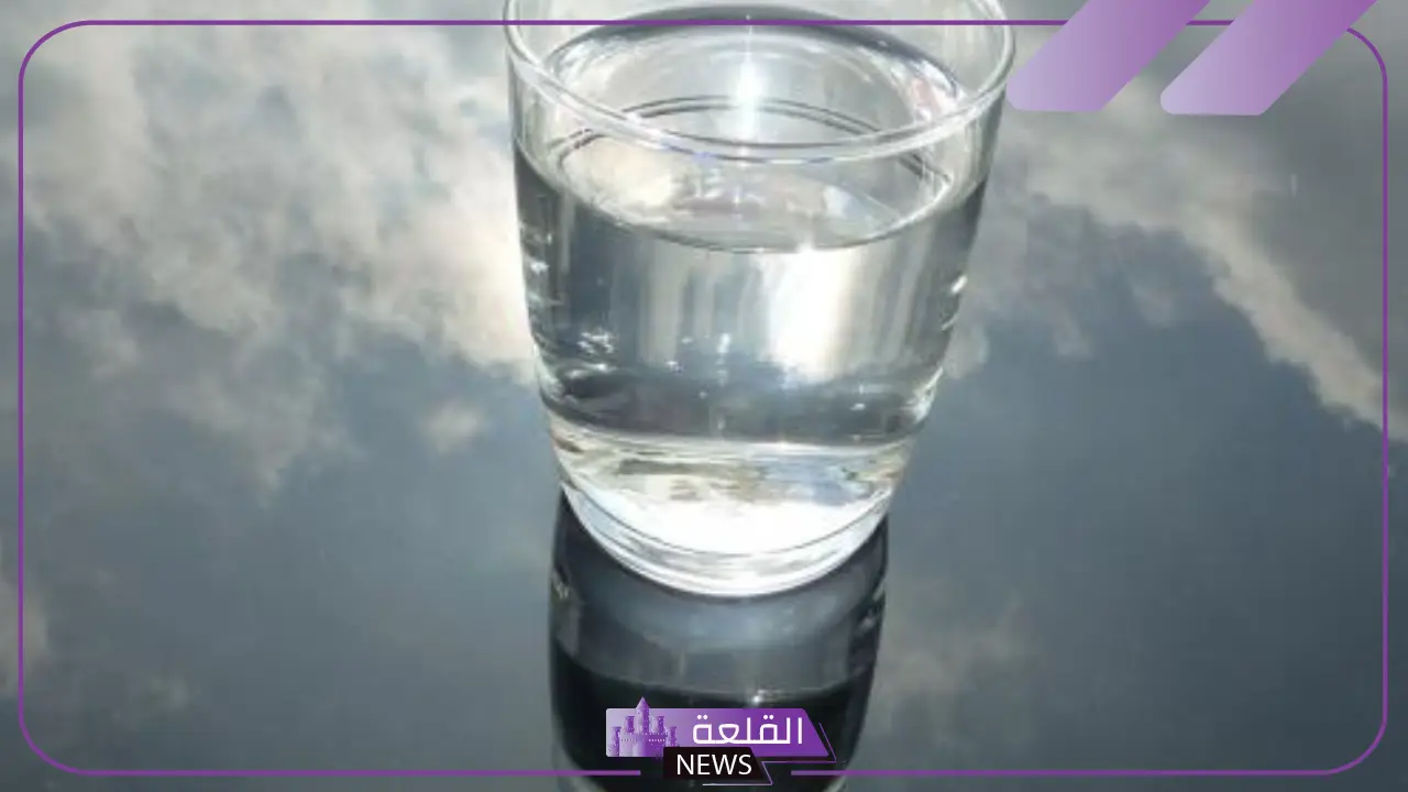 تفسير حلم الماء في المنام للمتزوجة والعزباء لابن سيرين تفسير حلم الماء في المنام للمتزوجة والعزباء لابن سيرين